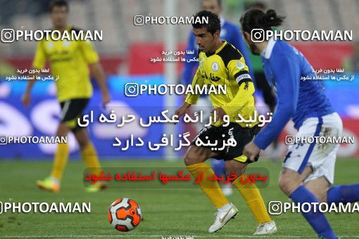 652692, Tehran, [*parameter:4*], Iran Pro League، Persian Gulf Cup، 2013-14 season، Second Leg، Week 18، Esteghlal ۱ v ۰ Fajr-e Sepasi Shiraz on 2013/12/14 at Azadi Stadium