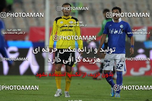 652625, Tehran, [*parameter:4*], Iran Pro League، Persian Gulf Cup، 2013-14 season، Second Leg، Week 18، Esteghlal ۱ v ۰ Fajr-e Sepasi Shiraz on 2013/12/14 at Azadi Stadium