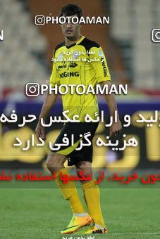 652705, Tehran, [*parameter:4*], لیگ برتر فوتبال ایران، Persian Gulf Cup، Week 18، Second Leg، Esteghlal 1 v 0 Fajr-e Sepasi Shiraz on 2013/12/14 at Azadi Stadium