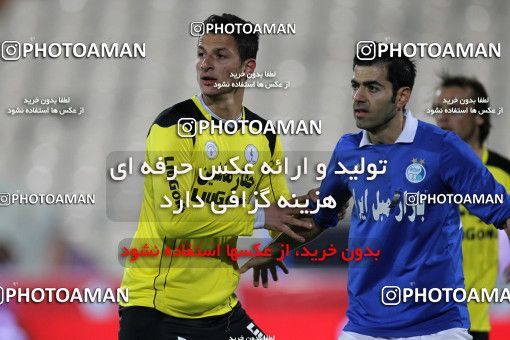 652595, Tehran, [*parameter:4*], Iran Pro League، Persian Gulf Cup، 2013-14 season، Second Leg، Week 18، Esteghlal ۱ v ۰ Fajr-e Sepasi Shiraz on 2013/12/14 at Azadi Stadium