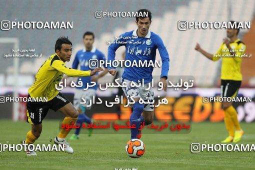 653007, Tehran, [*parameter:4*], لیگ برتر فوتبال ایران، Persian Gulf Cup، Week 18، Second Leg، Esteghlal 1 v 0 Fajr-e Sepasi Shiraz on 2013/12/14 at Azadi Stadium