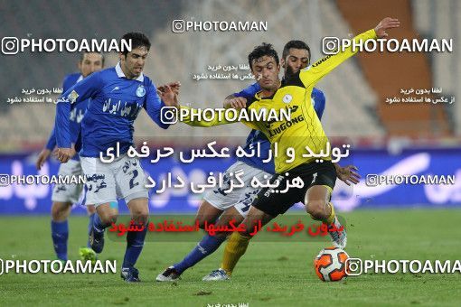 652847, Tehran, [*parameter:4*], Iran Pro League، Persian Gulf Cup، 2013-14 season، Second Leg، Week 18، Esteghlal ۱ v ۰ Fajr-e Sepasi Shiraz on 2013/12/14 at Azadi Stadium