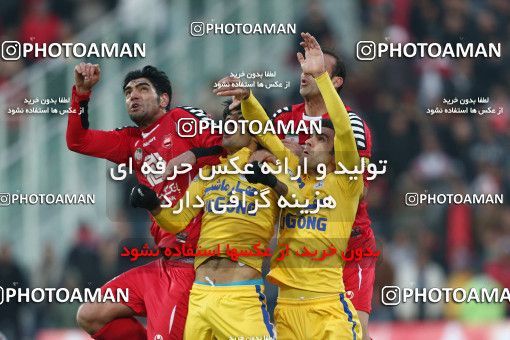 655961, Tehran, [*parameter:4*], Iran Pro League، Persian Gulf Cup، 2013-14 season، Second Leg، Week 21، Persepolis ۰ v ۰ Naft Tehran on 2014/01/03 at Azadi Stadium