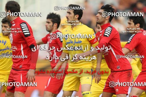 656272, Tehran, [*parameter:4*], Iran Pro League، Persian Gulf Cup، 2013-14 season، Second Leg، Week 21، Persepolis ۰ v ۰ Naft Tehran on 2014/01/03 at Azadi Stadium