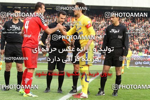 656320, Tehran, [*parameter:4*], Iran Pro League، Persian Gulf Cup، 2013-14 season، Second Leg، Week 21، Persepolis ۰ v ۰ Naft Tehran on 2014/01/03 at Azadi Stadium