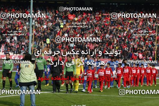 657740, Tehran, [*parameter:4*], Iran Pro League، Persian Gulf Cup، 2013-14 season، Second Leg، Week 23، Persepolis ۰ v ۰ Esteghlal on 2014/01/17 at Azadi Stadium