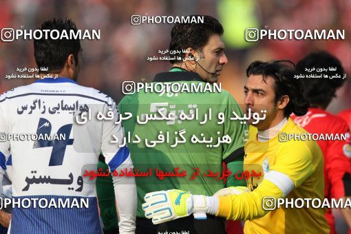 657918, Tehran, [*parameter:4*], Iran Pro League، Persian Gulf Cup، 2013-14 season، Second Leg، Week 23، Persepolis ۰ v ۰ Esteghlal on 2014/01/17 at Azadi Stadium