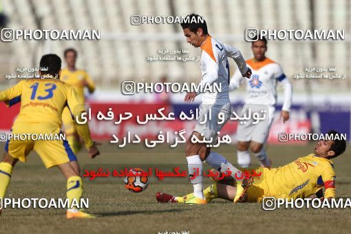 658512, Tehran, Iran, Iran Pro League، Persian Gulf Cup، 2013-14 season، Second Leg، Week 24، Naft Tehran 2 v ۱ Saipa on 2014/01/21 at Shahid Dastgerdi Stadium