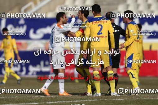 658428, Tehran, Iran, Iran Pro League، Persian Gulf Cup، 2013-14 season، Second Leg، Week 24، Naft Tehran 2 v ۱ Saipa on 2014/01/21 at Shahid Dastgerdi Stadium