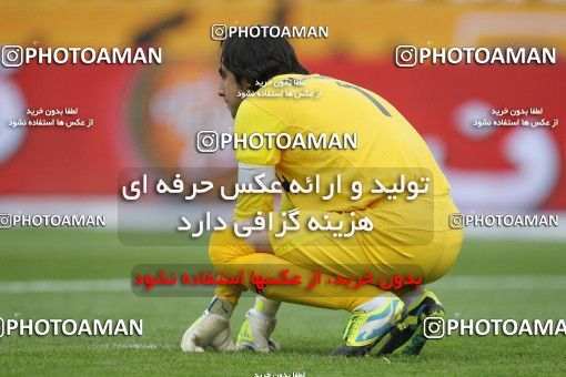 658977, Tehran, [*parameter:4*], Iran Pro League، Persian Gulf Cup، 2013-14 season، Second Leg، Week 24، Esteghlal ۱ v ۱ Zob Ahan Esfahan on 2014/01/26 at Azadi Stadium