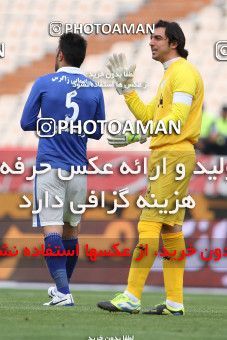 659086, Tehran, [*parameter:4*], Iran Pro League، Persian Gulf Cup، 2013-14 season، Second Leg، Week 24، Esteghlal ۱ v ۱ Zob Ahan Esfahan on 2014/01/26 at Azadi Stadium