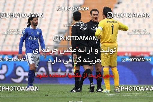 659040, Tehran, [*parameter:4*], Iran Pro League، Persian Gulf Cup، 2013-14 season، Second Leg، Week 24، Esteghlal ۱ v ۱ Zob Ahan Esfahan on 2014/01/26 at Azadi Stadium