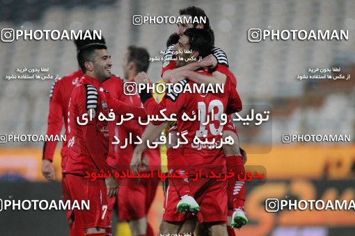 688997, Tehran, [*parameter:4*], لیگ برتر فوتبال ایران، Persian Gulf Cup، Week 25، Second Leg، Persepolis 2 v 0 Sepahan on 2014/01/31 at Azadi Stadium