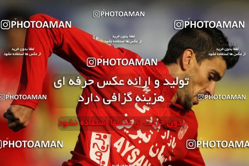 659653, Tehran, [*parameter:4*], Iran Pro League، Persian Gulf Cup، 2013-14 season، Second Leg، Week 26، Naft Tehran 3 v ۰ Tractor S.C. on 2014/02/09 at Takhti Stadium