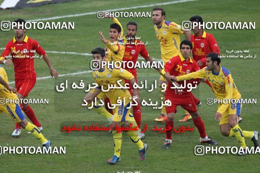 665177, Tehran, [*parameter:4*], Iran Pro League، Persian Gulf Cup، 2013-14 season، Second Leg، Week 27، Naft Tehran ۱ v ۱ Foulad Khouzestan on 2014/02/16 at Takhti Stadium