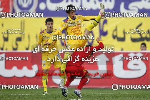 665113, Tehran, [*parameter:4*], Iran Pro League، Persian Gulf Cup، 2013-14 season، Second Leg، Week 27، Naft Tehran ۱ v ۱ Foulad Khouzestan on 2014/02/16 at Takhti Stadium