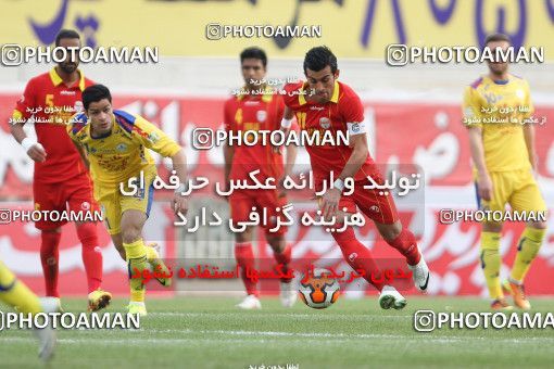 665352, Tehran, [*parameter:4*], Iran Pro League، Persian Gulf Cup، 2013-14 season، Second Leg، Week 27، Naft Tehran ۱ v ۱ Foulad Khouzestan on 2014/02/16 at Takhti Stadium