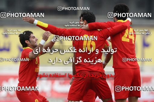 665493, Tehran, [*parameter:4*], لیگ برتر فوتبال ایران، Persian Gulf Cup، Week 27، Second Leg، Naft Tehran 1 v 1 Foulad Khouzestan on 2014/02/16 at Takhti Stadium