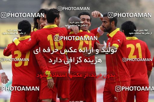 665448, Tehran, [*parameter:4*], Iran Pro League، Persian Gulf Cup، 2013-14 season، Second Leg، Week 27، Naft Tehran ۱ v ۱ Foulad Khouzestan on 2014/02/16 at Takhti Stadium