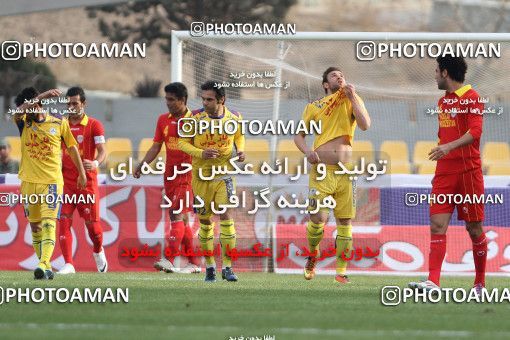 665478, Tehran, [*parameter:4*], Iran Pro League، Persian Gulf Cup، 2013-14 season، Second Leg، Week 27، Naft Tehran ۱ v ۱ Foulad Khouzestan on 2014/02/16 at Takhti Stadium