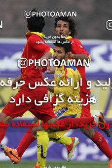 665386, Tehran, [*parameter:4*], Iran Pro League، Persian Gulf Cup، 2013-14 season، Second Leg، Week 27، Naft Tehran ۱ v ۱ Foulad Khouzestan on 2014/02/16 at Takhti Stadium