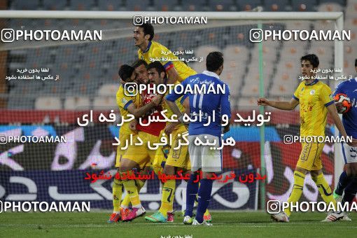 660078, Tehran, [*parameter:4*], Iran Pro League، Persian Gulf Cup، 2013-14 season، Second Leg، Week 28، Esteghlal ۰ v ۱ Naft Tehran on 2014/03/27 at Azadi Stadium