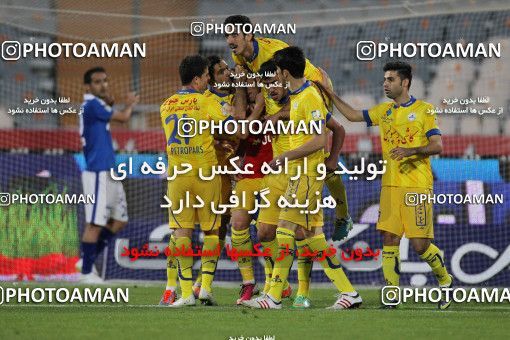 660028, Tehran, [*parameter:4*], Iran Pro League، Persian Gulf Cup، 2013-14 season، Second Leg، Week 28، Esteghlal ۰ v ۱ Naft Tehran on 2014/03/27 at Azadi Stadium