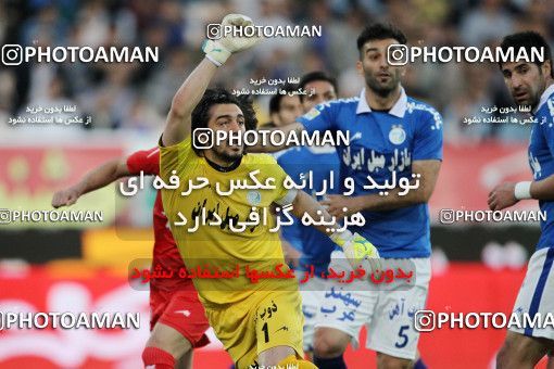 661816, Tehran, [*parameter:4*], Iran Pro League، Persian Gulf Cup، 2013-14 season، Second Leg، Week 30، Esteghlal ۱ v 3 Tractor S.C. on 2014/04/11 at Azadi Stadium