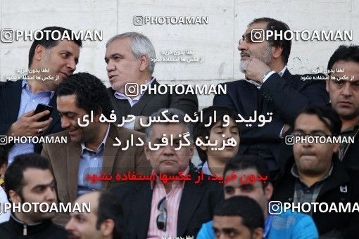 661843, Tehran, [*parameter:4*], Iran Pro League، Persian Gulf Cup، 2013-14 season، Second Leg، Week 30، Esteghlal ۱ v 3 Tractor S.C. on 2014/04/11 at Azadi Stadium