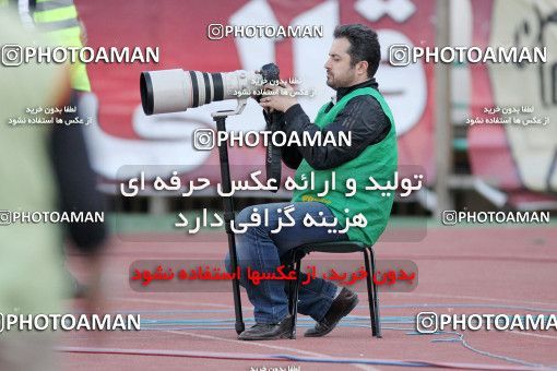 661787, Tehran, [*parameter:4*], Iran Pro League، Persian Gulf Cup، 2013-14 season، Second Leg، Week 30، Esteghlal ۱ v 3 Tractor S.C. on 2014/04/11 at Azadi Stadium