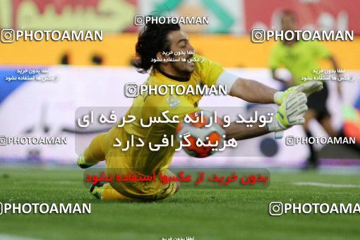 661888, Tehran, [*parameter:4*], Iran Pro League، Persian Gulf Cup، 2013-14 season، Second Leg، Week 30، Esteghlal ۱ v 3 Tractor S.C. on 2014/04/11 at Azadi Stadium