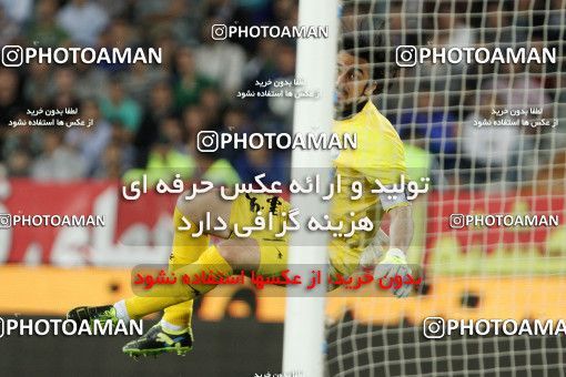 661912, Tehran, [*parameter:4*], Iran Pro League، Persian Gulf Cup، 2013-14 season، Second Leg، Week 30، Esteghlal ۱ v 3 Tractor S.C. on 2014/04/11 at Azadi Stadium