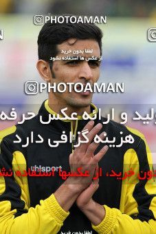 648779, Isfahan,Fooladshahr, [*parameter:4*], لیگ برتر فوتبال ایران، Persian Gulf Cup، Week 17، Second Leg، Sepahan 0 v 0 Esteghlal on 2013/12/05 at Foolad Shahr Stadium