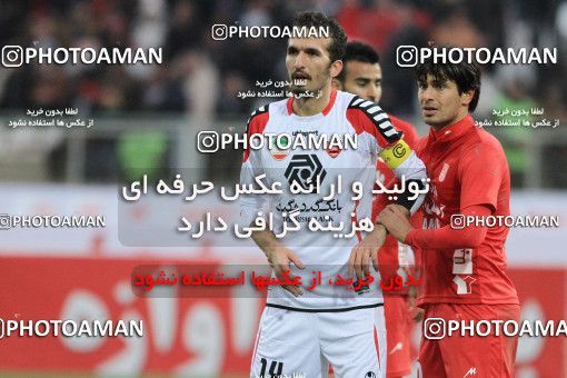 648555, Tabriz, [*parameter:4*], Iran Pro League، Persian Gulf Cup، 2013-14 season، Second Leg، Week 16، Tractor S.C. ۱ v ۰ Persepolis on 2013/11/29 at Yadegar-e Emam Stadium