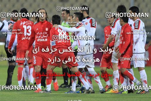 648568, Tabriz, [*parameter:4*], Iran Pro League، Persian Gulf Cup، 2013-14 season، Second Leg، Week 16، Tractor S.C. ۱ v ۰ Persepolis on 2013/11/29 at Yadegar-e Emam Stadium