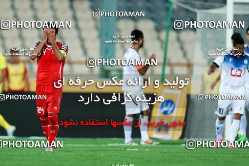 674797, Tehran, Iran, جام حذفی فوتبال ایران, 1.16 round, Khorramshahr Cup, Persepolis 1 v 0 Paykan on 2015/09/12 at Azadi Stadium