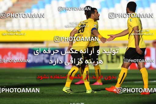 612670, Isfahan, [*parameter:4*], Iran Pro League، Persian Gulf Cup، 2016-17 season، First Leg، Week 13، Sepahan 4 v ۱ Saba Battery on 2016/12/09 at Naghsh-e Jahan Stadium