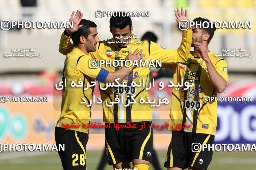 613745, Ahvaz, [*parameter:4*], Iran Pro League، Persian Gulf Cup، 2016-17 season، Second Leg، Week 18، Esteghlal Khouzestan ۱ v ۱ Sepahan on 2017/01/23 at Ahvaz Ghadir Stadium