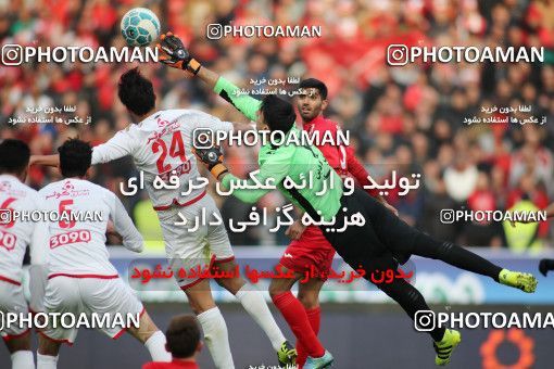 650605, Tehran, [*parameter:4*], لیگ برتر فوتبال ایران، Persian Gulf Cup، Week 20، Second Leg، Persepolis 2 v 0 Tractor Sazi on 2017/02/05 at Azadi Stadium