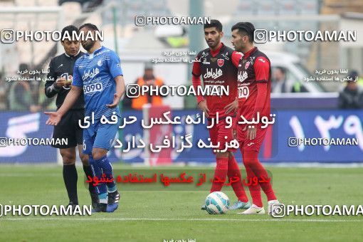 558987, Tehran, Iran, Iran Pro League، Persian Gulf Cup، 2016-17 season، Second Leg، Week 21، Esteghlal 3 v 2 Persepolis on 2017/02/12 at Azadi Stadium