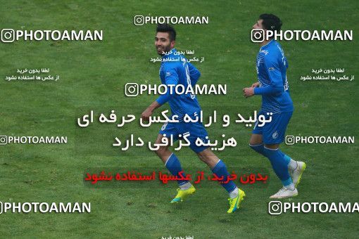 557274, Tehran, Iran, لیگ برتر فوتبال ایران، Persian Gulf Cup، Week 21، Second Leg، Esteghlal 3 v 2 Persepolis on 2017/02/12 at Azadi Stadium