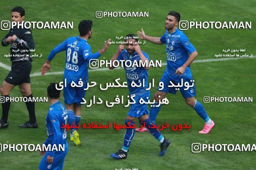 557162, Tehran, Iran, Iran Pro League، Persian Gulf Cup، 2016-17 season، Second Leg، Week 21، Esteghlal 3 v 2 Persepolis on 2017/02/12 at Azadi Stadium