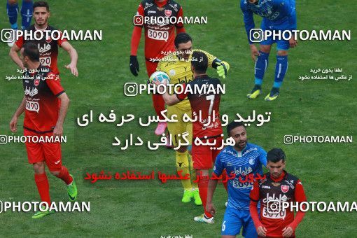 556466, Tehran, Iran, Iran Pro League، Persian Gulf Cup، 2016-17 season، Second Leg، Week 21، Esteghlal 3 v 2 Persepolis on 2017/02/12 at Azadi Stadium