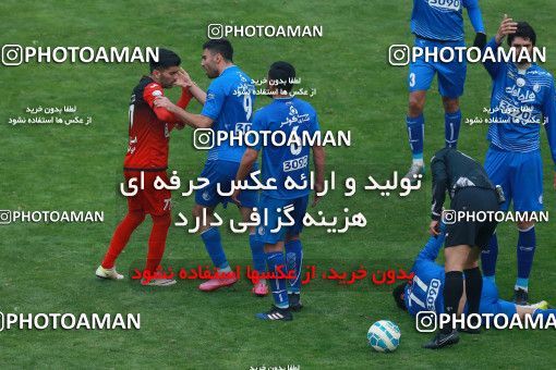 556756, Tehran, Iran, Iran Pro League، Persian Gulf Cup، 2016-17 season، Second Leg، Week 21، Esteghlal 3 v 2 Persepolis on 2017/02/12 at Azadi Stadium