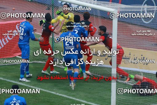 556497, Tehran, Iran, لیگ برتر فوتبال ایران، Persian Gulf Cup، Week 21، Second Leg، Esteghlal 3 v 2 Persepolis on 2017/02/12 at Azadi Stadium