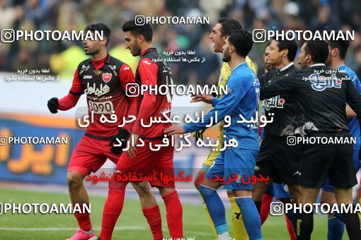 558146, Tehran, Iran, Iran Pro League، Persian Gulf Cup، 2016-17 season، Second Leg، Week 21، Esteghlal 3 v 2 Persepolis on 2017/02/12 at Azadi Stadium