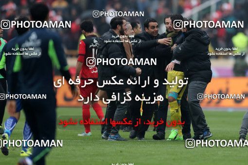 558523, Tehran, Iran, Iran Pro League، Persian Gulf Cup، 2016-17 season، Second Leg، Week 21، Esteghlal 3 v 2 Persepolis on 2017/02/12 at Azadi Stadium