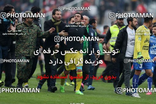 558124, Tehran, Iran, لیگ برتر فوتبال ایران، Persian Gulf Cup، Week 21، Second Leg، Esteghlal 3 v 2 Persepolis on 2017/02/12 at Azadi Stadium