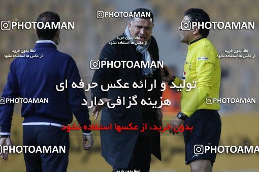 553992, Tehran, [*parameter:4*], Iran Pro League، Persian Gulf Cup، 2016-17 season، Second Leg، Week 23، Naft Tehran ۰ v 2 Persepolis on 2017/03/05 at Takhti Stadium