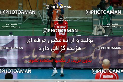 562509, تهران, ایران, بازی اول مرحله ۱/۴ نهایی لیگ برتر والیبال مردان ایران، فصل ۱۳۹۵، 1395/11/20، خانه والیبال، بانک سرمایه ۳ - ۲ شهرداری تبریز